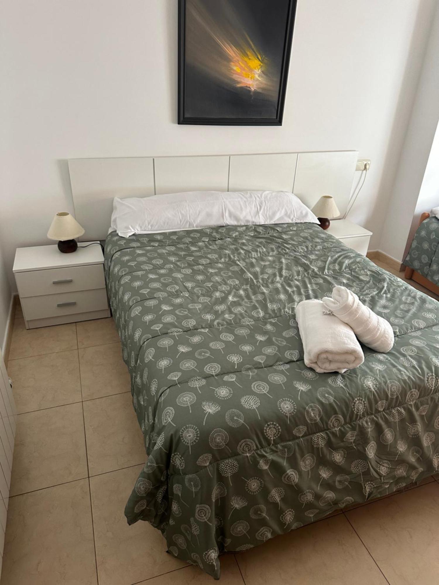 Apartamentos L'Aínsa Exterior foto
